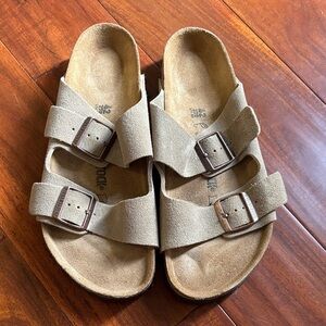 Birkenstock Arizona Tan Suede Size 42 NEW